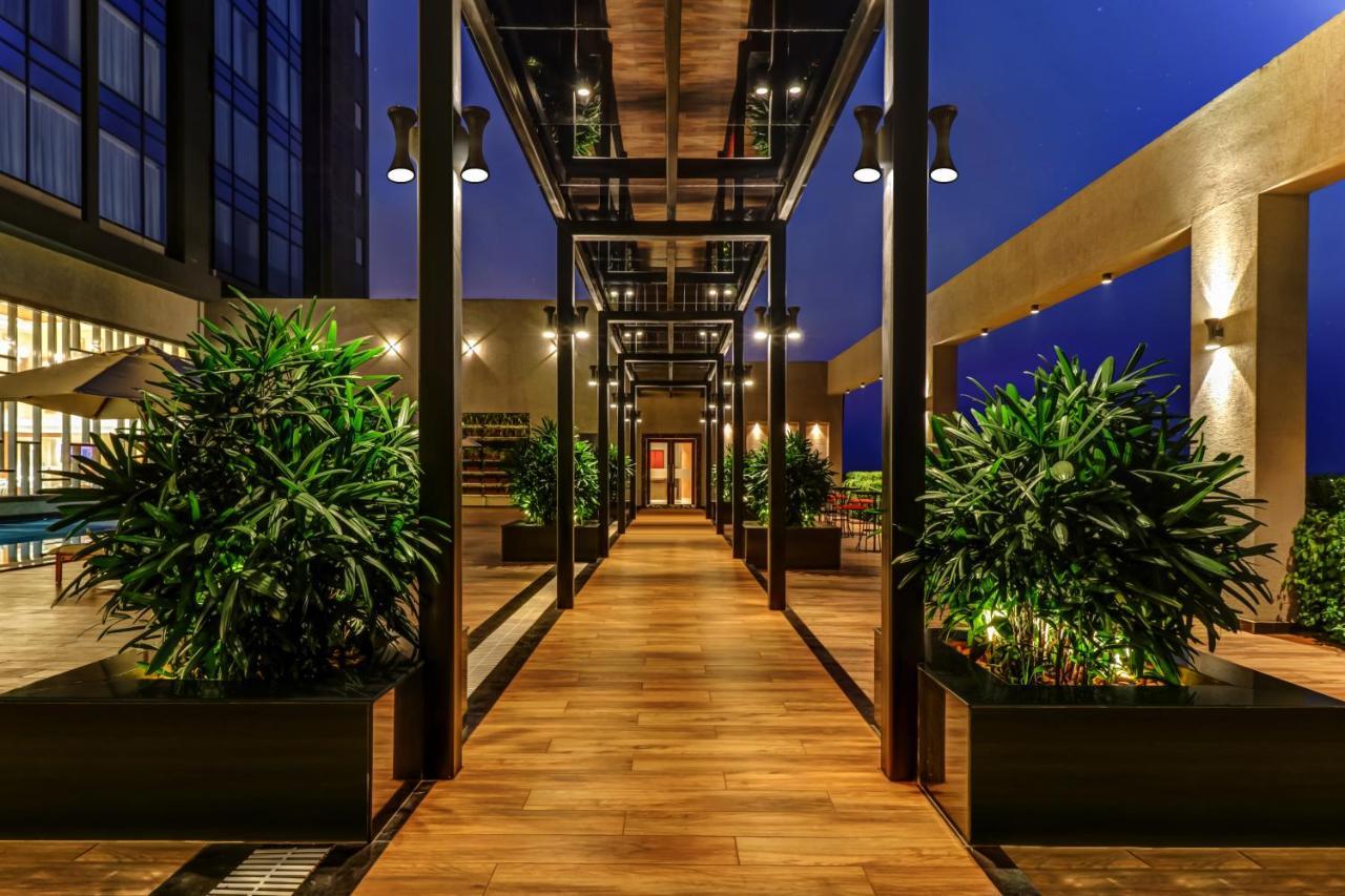 Lemon Tree Premier, Bhubaneswar Exterior foto